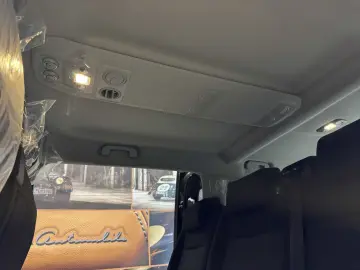 OPEL Vivaro XL Extra long 9-Sitzer Klimaautom. AHK