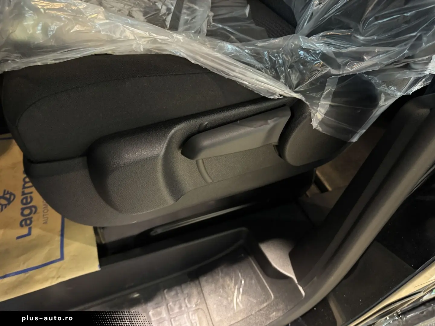 OPEL Vivaro XL Extra long 9-Sitzer Klimaautom. AHK