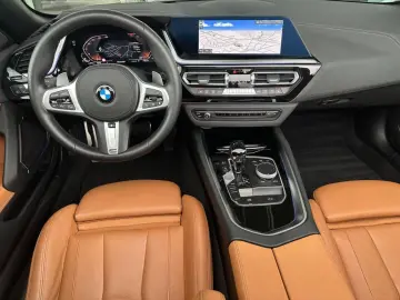 BMW Z4 s30i M Sport ACC HUD Kamera HiFi Lenkradh.