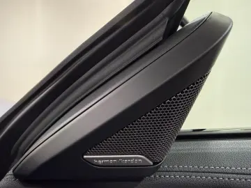 BMW Z4 M40i ACC RFK HUD HK DA PA eSitze ALED