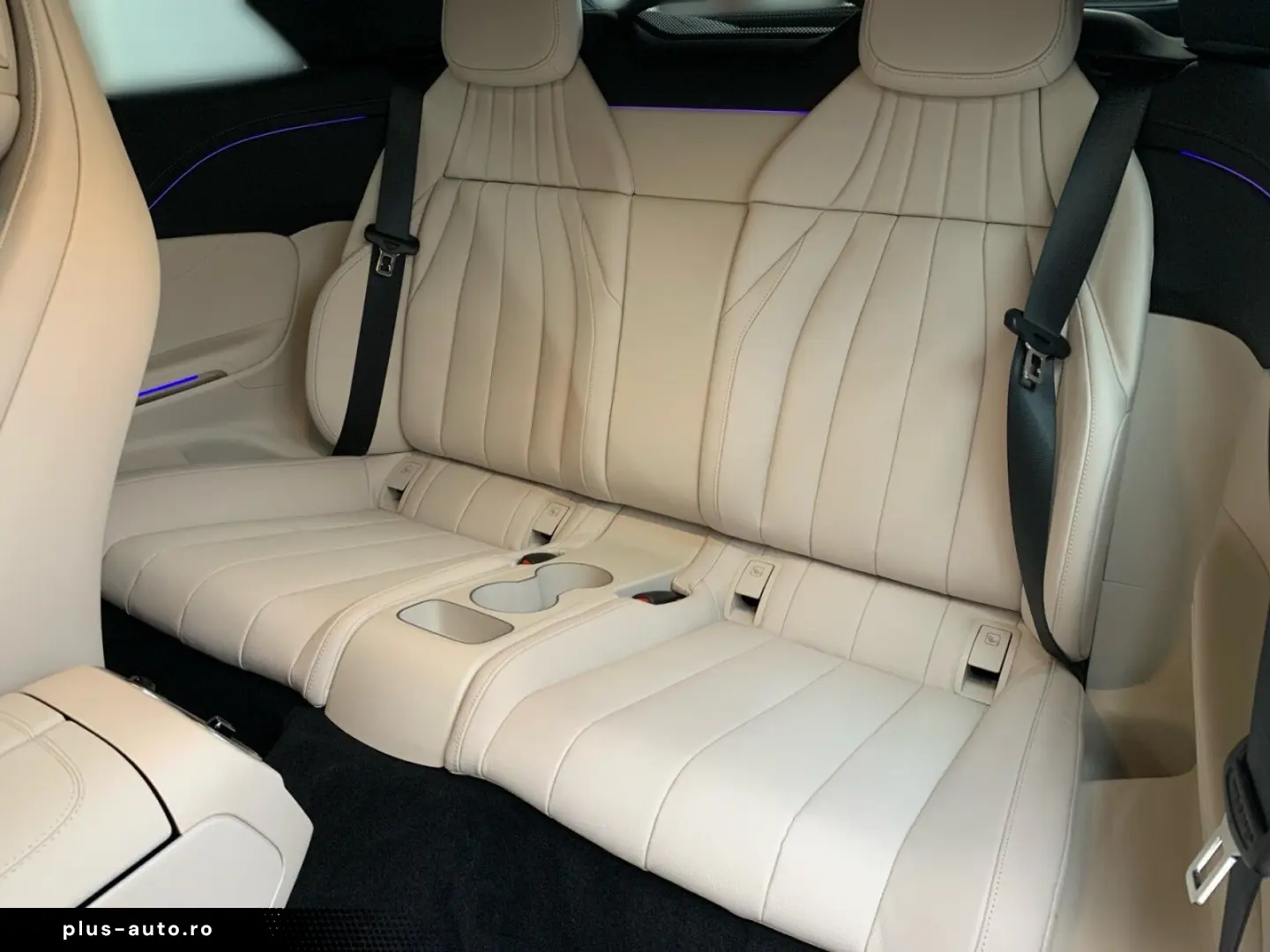 MERCEDES-BENZ AMG CLE 53 4M  Cabriolet  AHK MEMO 360