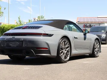 PORSCHE 992.2 Carrera Cabrio  SITZBELÜFT SPORT-ABGAS 21
