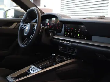 PORSCHE 992.2 Carrera Cabrio  SITZBELÜFT SPORT-ABGAS 21