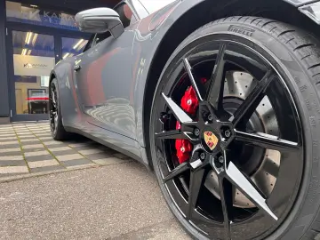 PORSCHE 992 911 Carrera S II Cabrio Neo · Sitzbelüftung