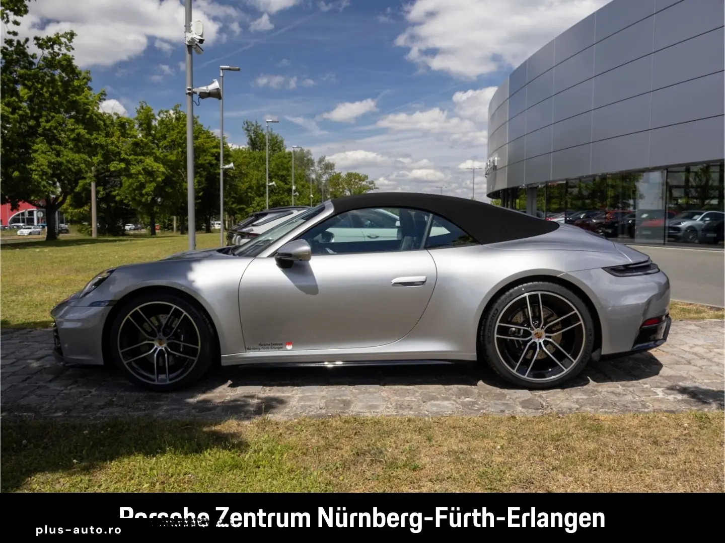 PORSCHE 992 911 Carrera Cabriolet InnoDrive HD-Matrix-LE