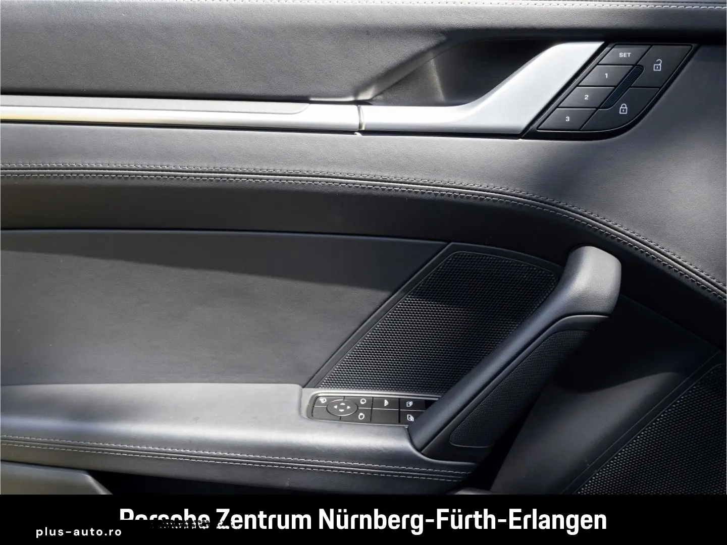 PORSCHE 992 911 Carrera Cabriolet InnoDrive HD-Matrix-LE