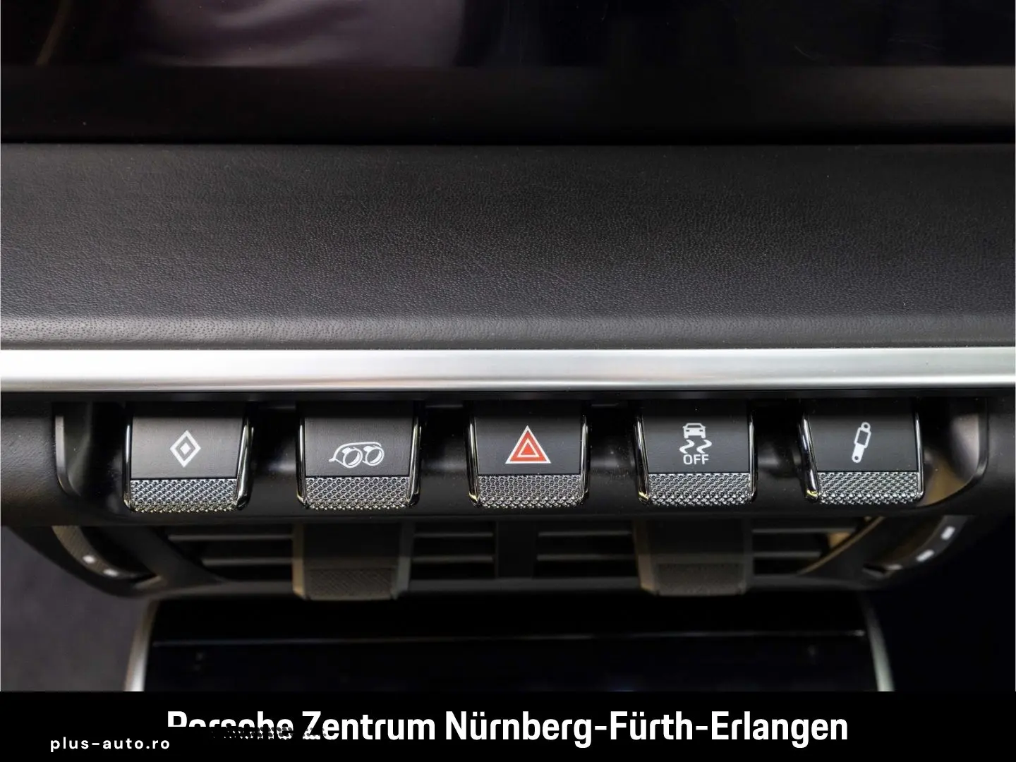 PORSCHE 992 911 Carrera Cabriolet InnoDrive HD-Matrix-LE