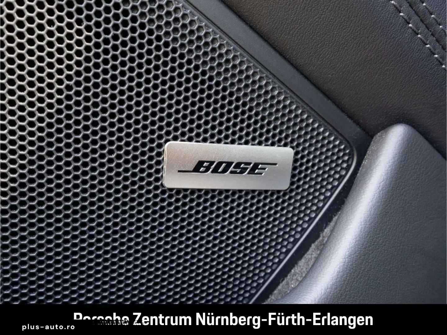 PORSCHE 992 911 Carrera Cabriolet InnoDrive HD-Matrix-LE