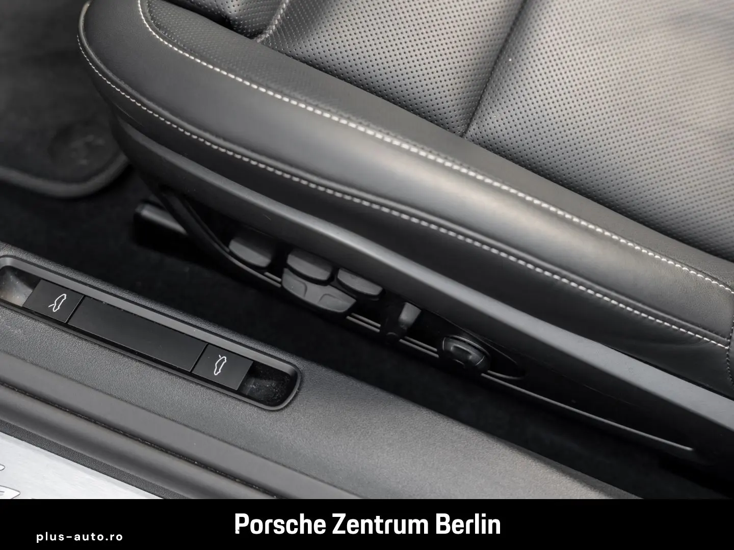 PORSCHE 992 911 Carrera S Cabrio HA-Lenkung InnoDrive