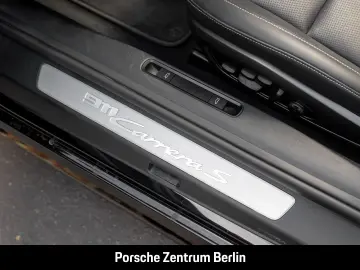 PORSCHE 992 911 Carrera S Cabrio HA-Lenkung InnoDrive