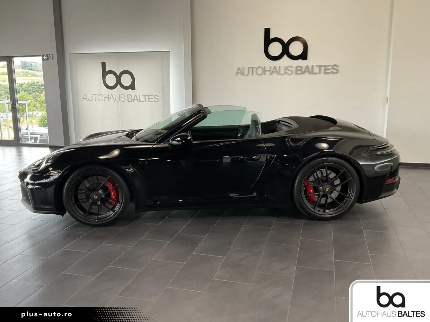 PORSCHE 911 Carrera GTS Lift Matrix 360  Inno Bose SpoSi