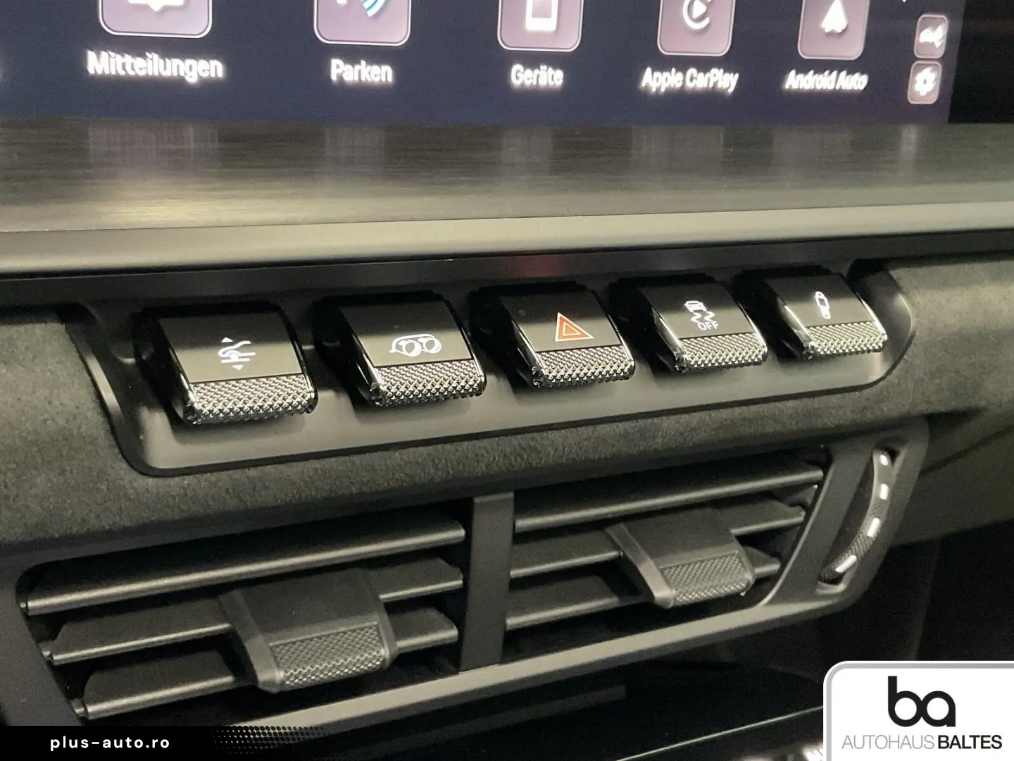 PORSCHE 911 Carrera GTS Lift Matrix 360  Inno Bose SpoSi