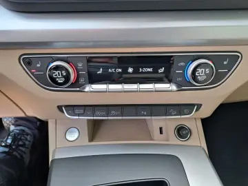 AUDI Q5 40 TDI quattro advanced Virtual