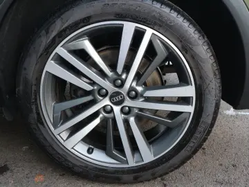 AUDI Q5 Sportback 40 TDI DSG MATRIX-LED PANORAMA AHK