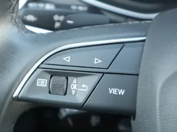 AUDI Q5 Sportback 40 TDI DSG MATRIX-LED PANORAMA AHK