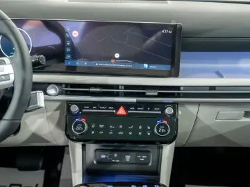 Hyundai Tucson TUCSON 1.6T-GDi 239CP Hybrid 4WD 6AT Luxury