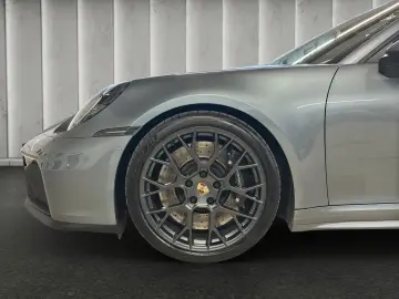 PORSCHE 911 992 Carrera GTS Cabrio Sport Design Chrono