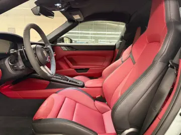 PORSCHE Targa 4 GTS Matrix Inno Memory 18-Wege Leder rot