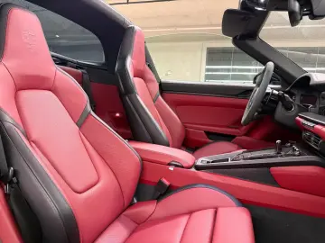 PORSCHE Targa 4 GTS Matrix Inno Memory 18-Wege Leder rot