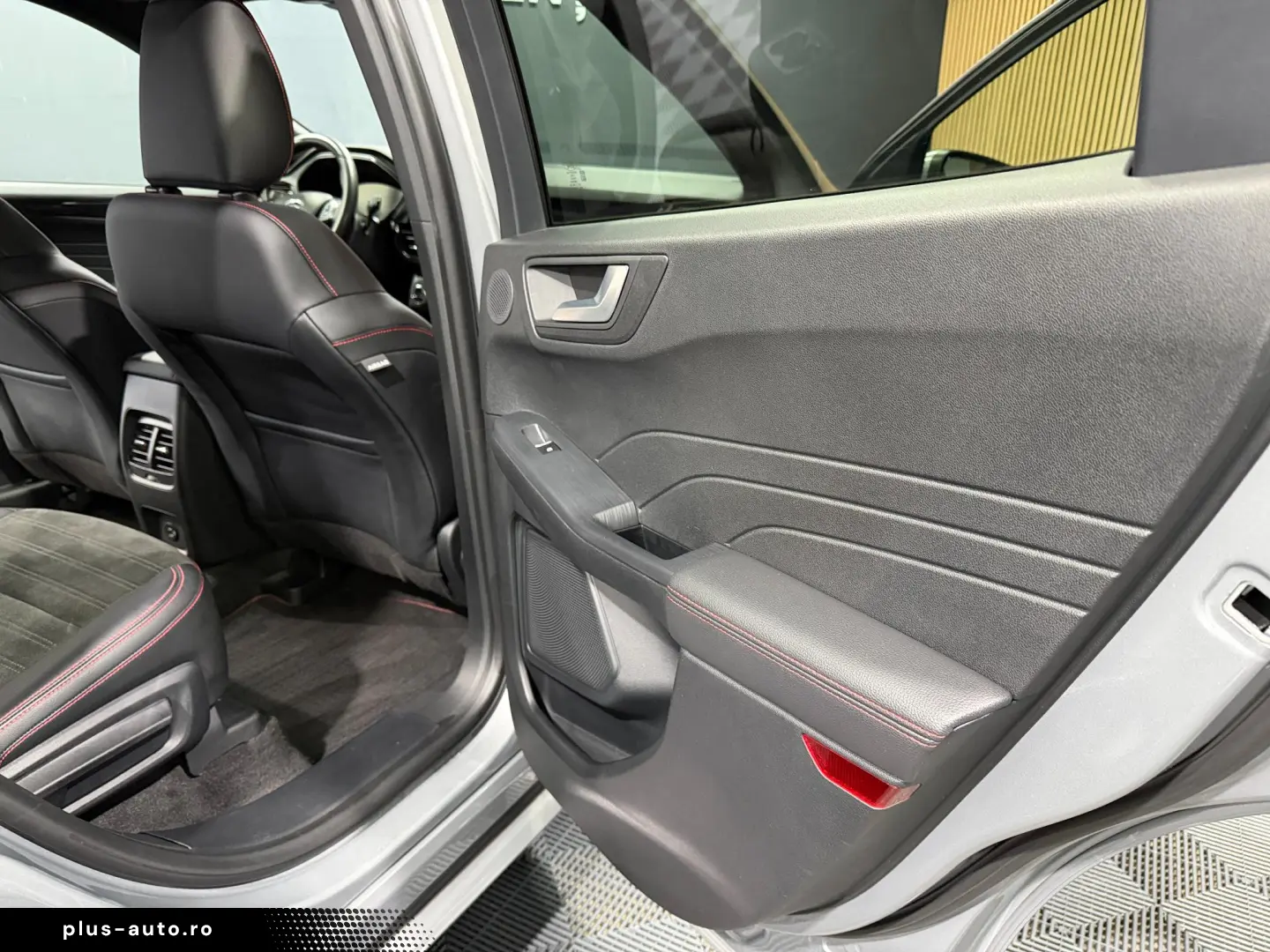 FORD Kuga 2.5 Duratec PHEV ST-LINE X