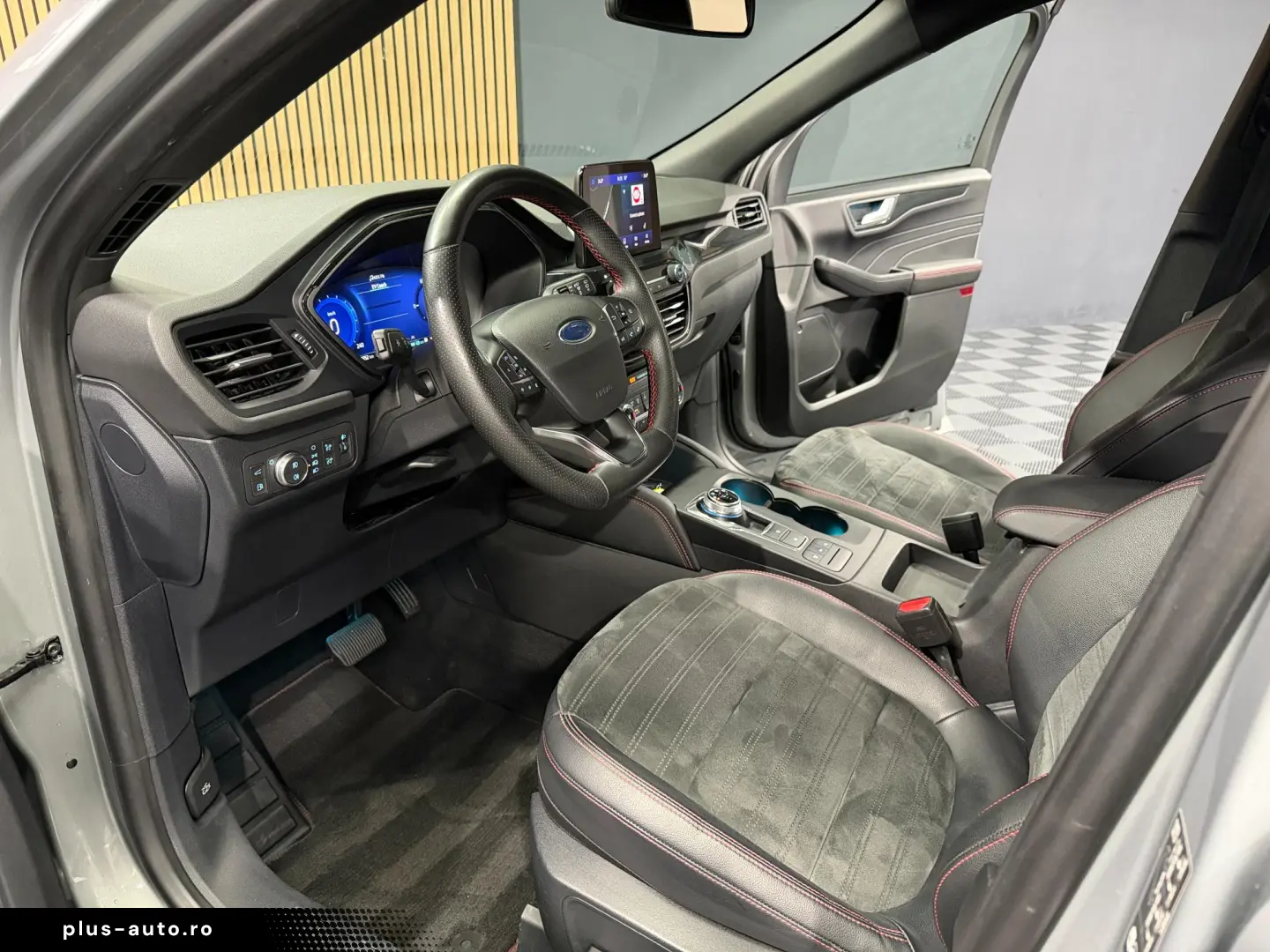 FORD Kuga 2.5 Duratec PHEV ST-LINE X