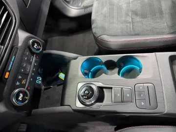 FORD Kuga 2.5 Duratec PHEV ST-LINE X