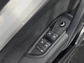 AUDI Q5 50 TFSI e S tronic quattro S-line NaviPlus Ma