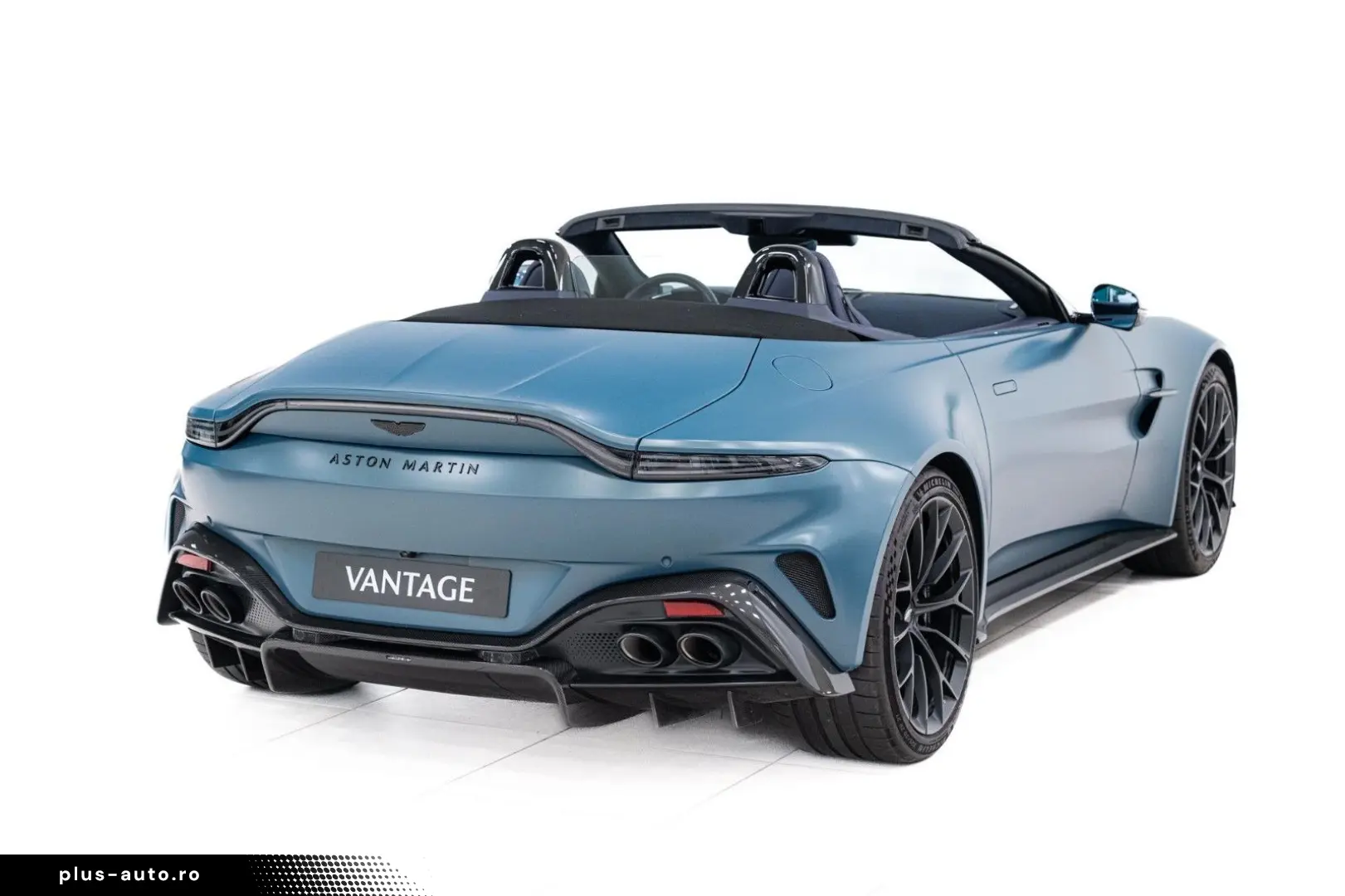 ASTON MARTIN Vantage Roadster   Full Options   Blue Carbon