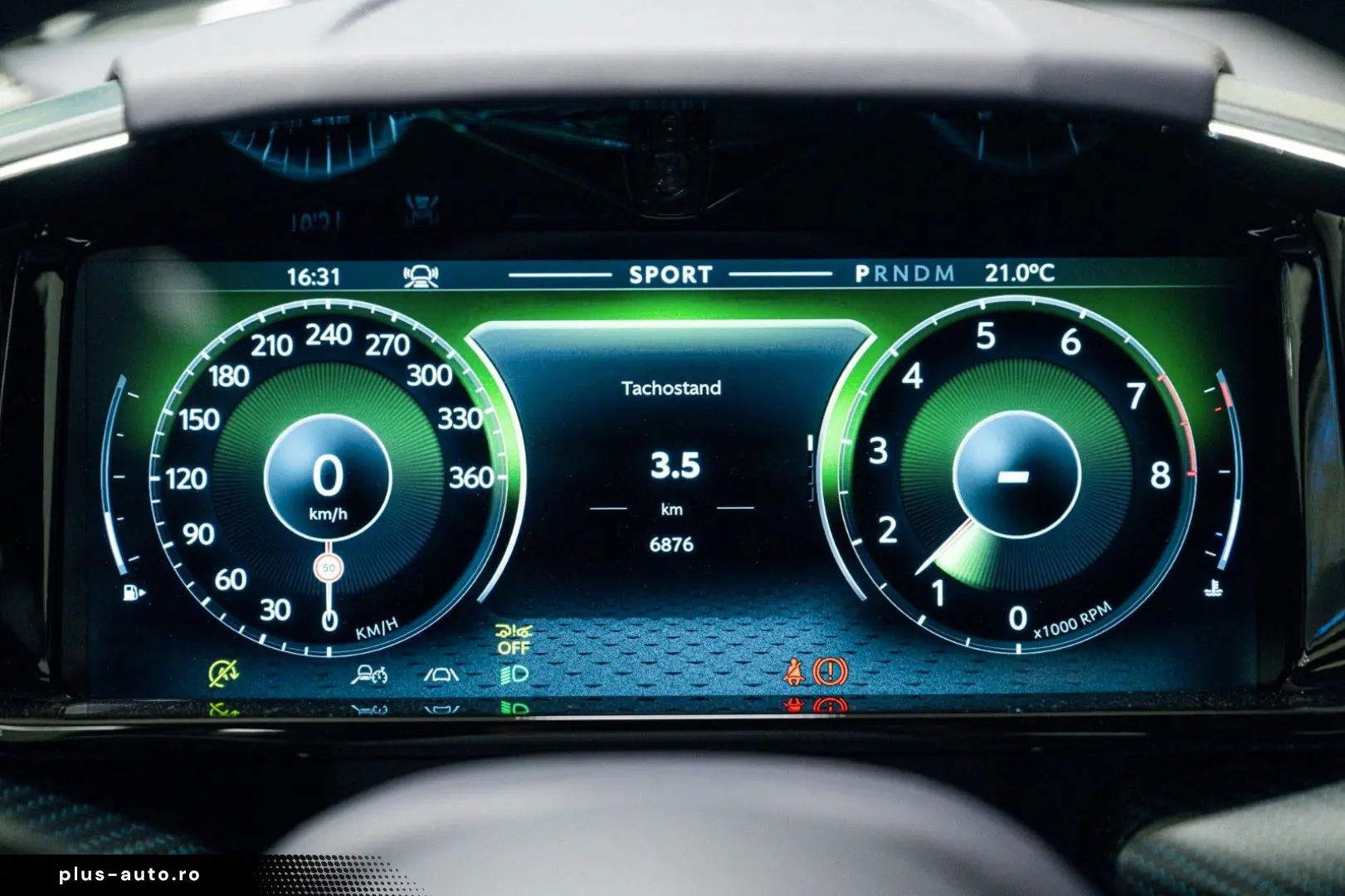 ASTON MARTIN Vantage Roadster   Full Options   Blue Carbon