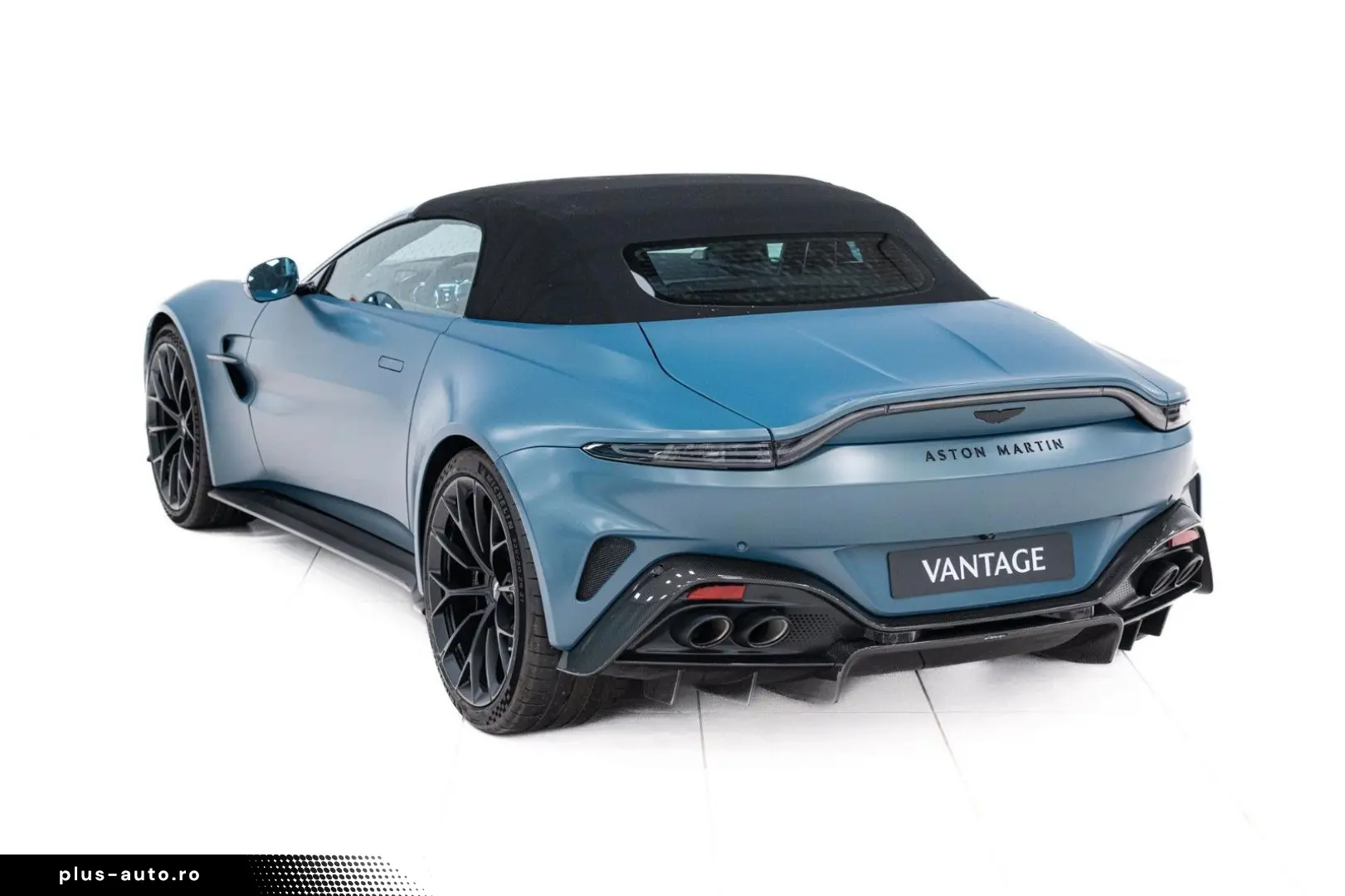 ASTON MARTIN Vantage Roadster   Full Options   Blue Carbon