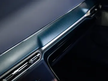 ASTON MARTIN Vantage Roadster   Full Options   Blue Carbon