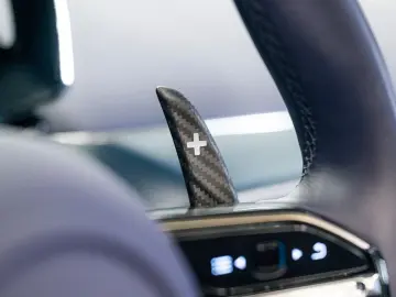 ASTON MARTIN Vantage Roadster   Full Options   Blue Carbon