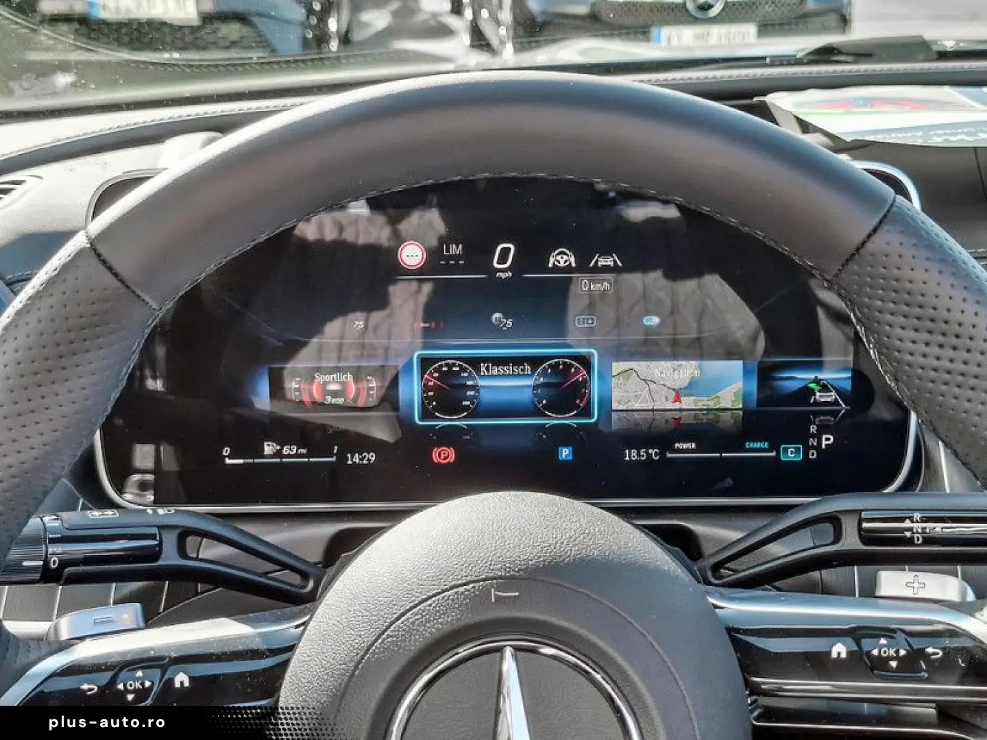 MERCEDES-BENZ CLE 300 4M Cabriolet AMG BURM PREMIUM MEMO 360