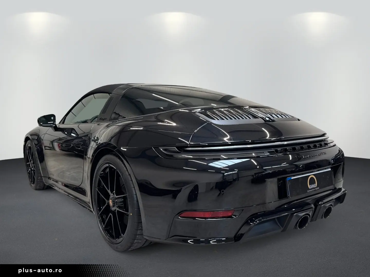 PORSCHE 911 992 Targa 4 GTS Burmester Lift