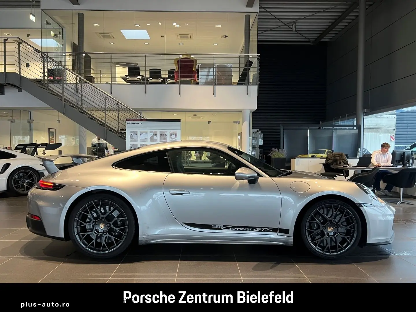 PORSCHE 992 911 Carrera GTS InnoDrive Surround-View BOSE