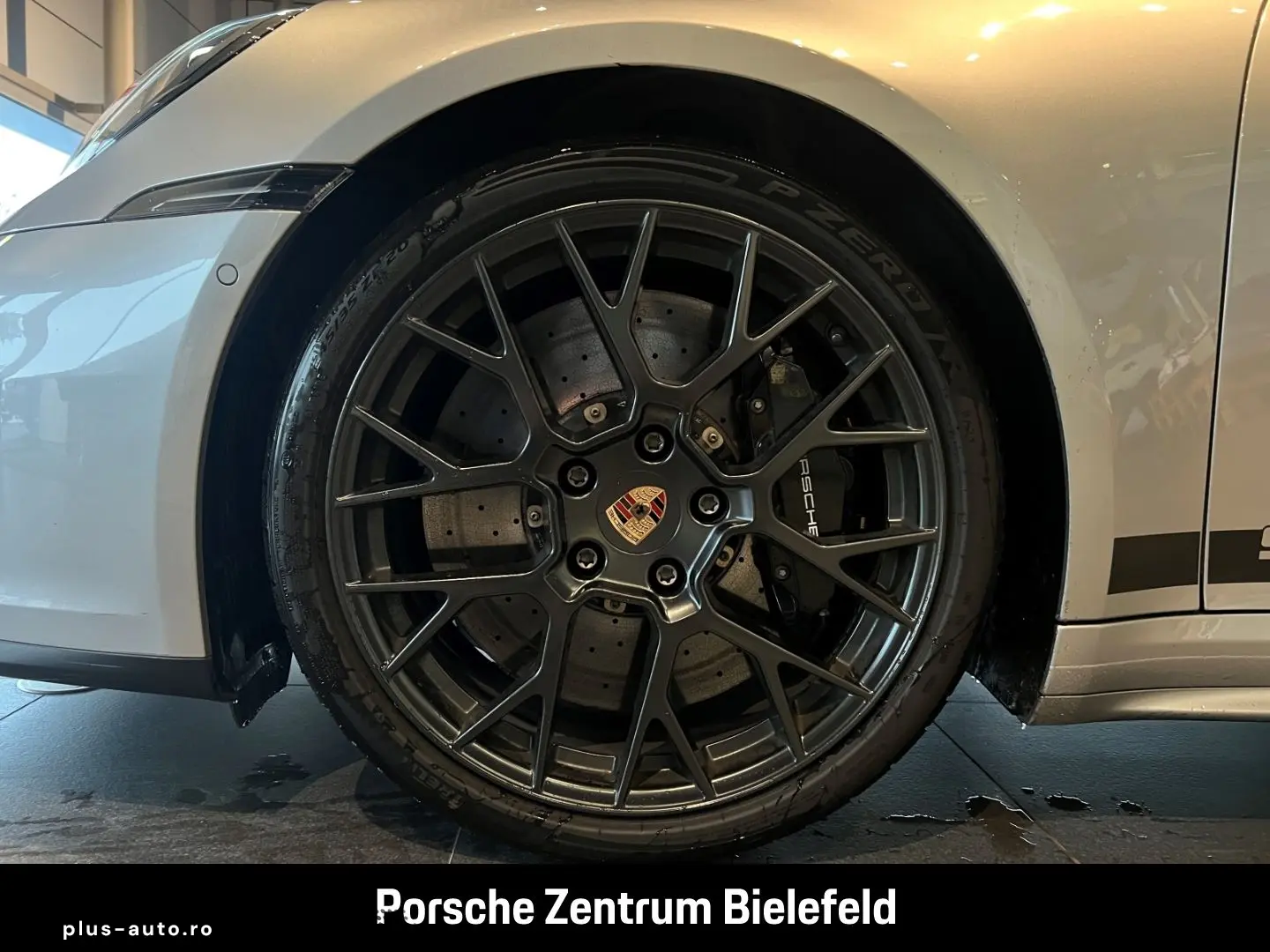 PORSCHE 992 911 Carrera GTS InnoDrive Surround-View BOSE