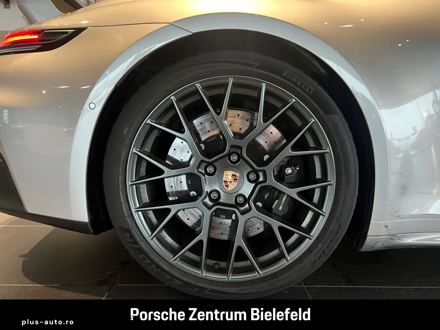 PORSCHE 992 911 Carrera GTS InnoDrive Surround-View BOSE