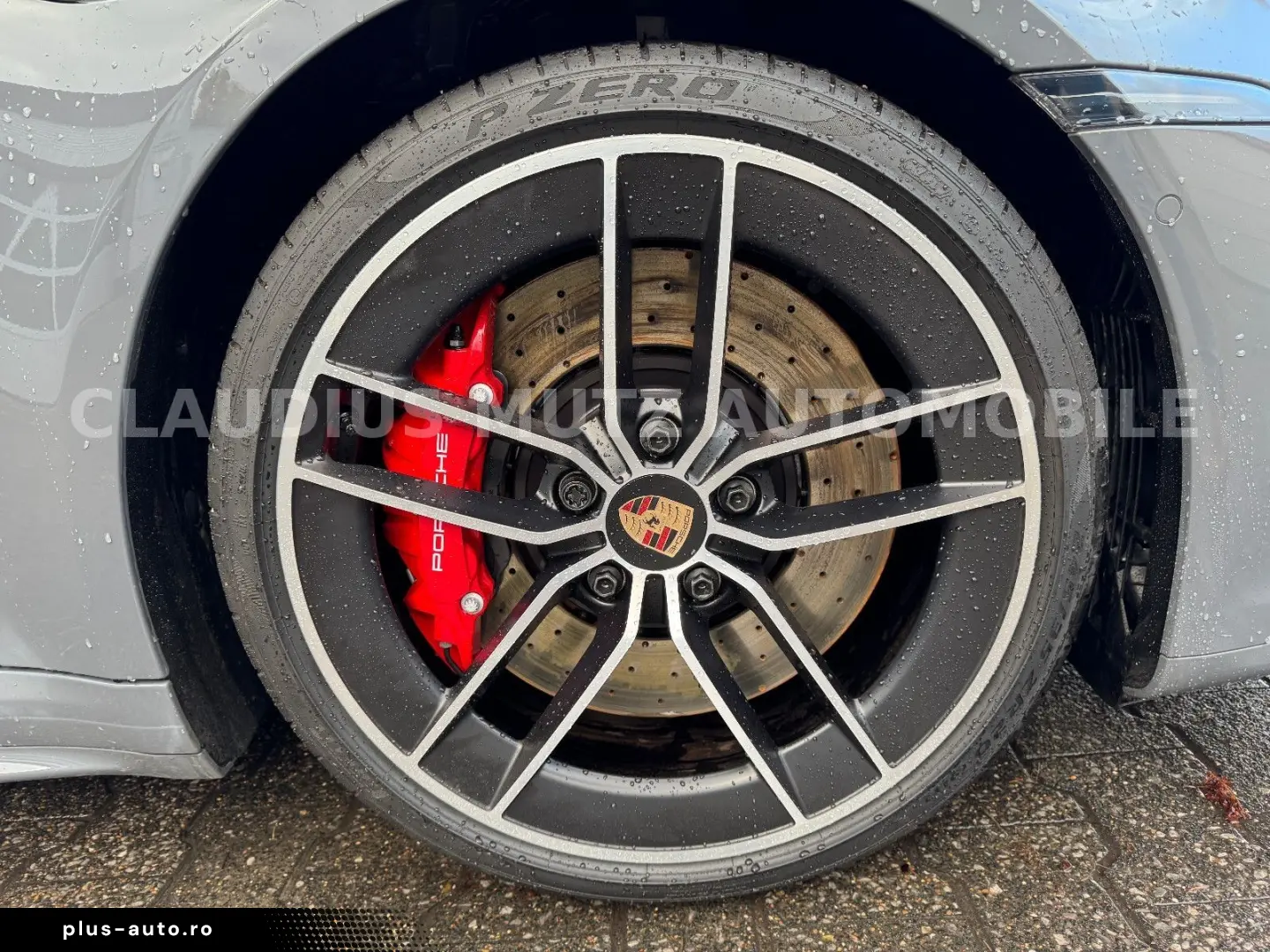 PORSCHE 992.2 S Coupé   GRAU   ROT   SPORT DESIGN   VOLL