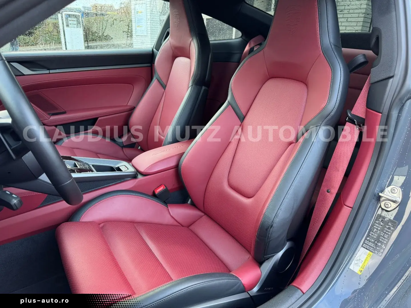 PORSCHE 992.2 S Coupé   GRAU   ROT   SPORT DESIGN   VOLL