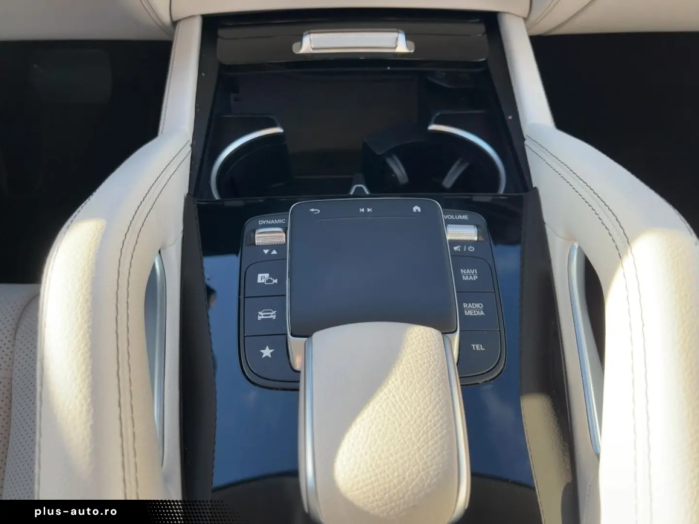 MERCEDES-BENZ GLE 350 de AMG Line 4Matic Panorama Kamera Shz