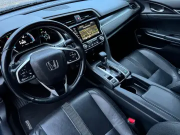 HONDA Civic 1.5 Executive Lim. Navi CAM LED Schiebedac