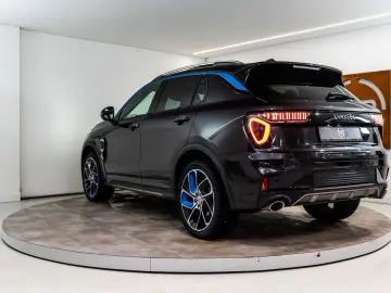 LYNC AND CO 01 1.5 Plug-In Hybrid 276PK   360 kamera   Pano