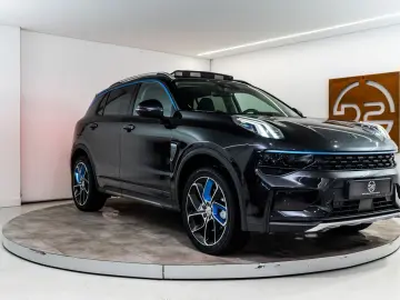 LYNC AND CO 01 1.5 Plug-In Hybrid 276PK   360 kamera   Pano