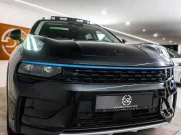 LYNC AND CO 01 1.5 Plug-In Hybrid 276PK   360 kamera   Pano