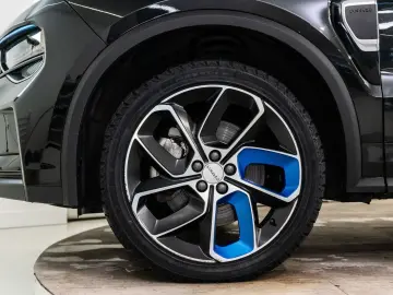 LYNC AND CO 01 1.5 Plug-In Hybrid 276PK   360 kamera   Pano