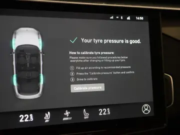 LYNC AND CO 01 1.5 Plug-In Hybrid 276PK   360 kamera   Pano