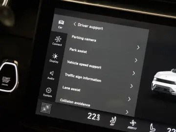 LYNC AND CO 01 1.5 Plug-In Hybrid 276PK   360 kamera   Pano
