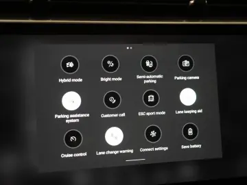 LYNC AND CO 01 1.5 Plug-In Hybrid 276PK   360 kamera   Pano