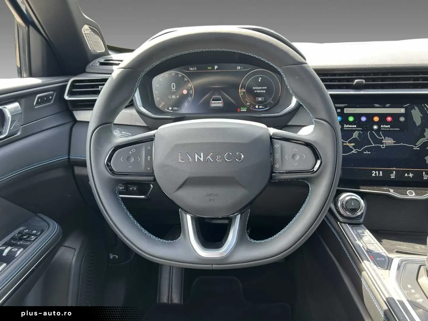 LYNC AND CO 01 1.5TD PHEV DCTH  Panodach 360  Infinity Sound