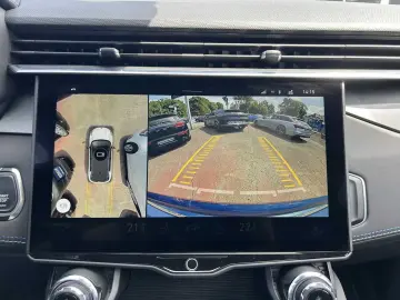 LYNC AND CO 01 1.5TD PHEV DCTH  Panodach 360  Infinity Sound